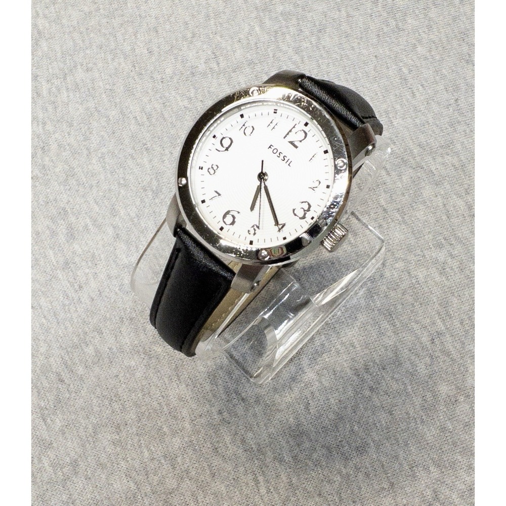 Fossil‎ Minimalist Black & White 34mm Watch New Battery - Picture 5 of 14